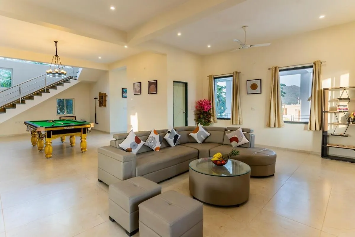 אודייפור Elegant 5Bhk Villa With Private Pool By Ozy Stays הודו